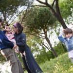 021110-219 SCENE FAMILIARI